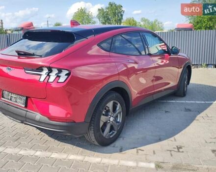 Красный Форд Mustang Mach-E, объемом двигателя 0 л и пробегом 52 тыс. км за 22500 $, фото 8 на Automoto.ua