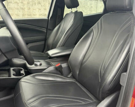 Красный Форд Mustang Mach-E, объемом двигателя 0 л и пробегом 52 тыс. км за 25500 $, фото 12 на Automoto.ua