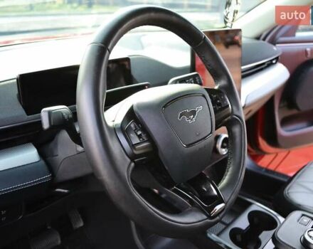 Красный Форд Mustang Mach-E, объемом двигателя 0 л и пробегом 62 тыс. км за 27500 $, фото 39 на Automoto.ua