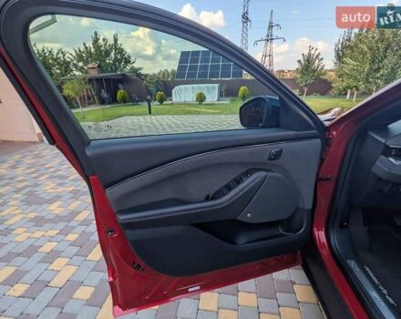 Красный Форд Mustang Mach-E, объемом двигателя 0 л и пробегом 25 тыс. км за 39900 $, фото 28 на Automoto.ua
