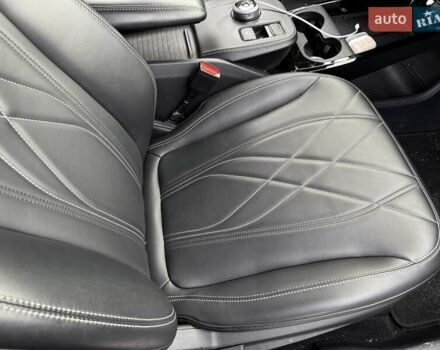 Форд Mustang Mach-E 2021 у Києві на Automoto.ua Червоний Форд Mustang Mach-E, об'ємом двигуна 0 л та пробігом 73 тис. км за 25500 $, фото 13 на Automoto.ua