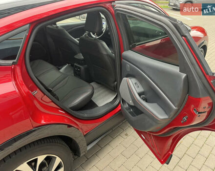 Красный Форд Mustang Mach-E, объемом двигателя 0 л и пробегом 78 тыс. км за 27999 $, фото 38 на Automoto.ua