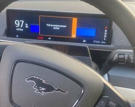 Красный Форд Mustang Mach-E, объемом двигателя 0 л и пробегом 77 тыс. км за 29950 $, фото 3 на Automoto.ua