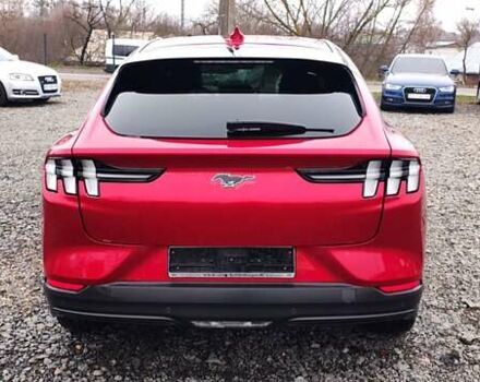 Красный Форд Mustang Mach-E, объемом двигателя 0 л и пробегом 52 тыс. км за 21500 $, фото 5 на Automoto.ua
