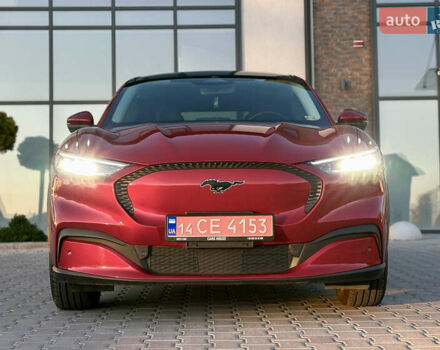 Красный Форд Mustang Mach-E, объемом двигателя 0 л и пробегом 98 тыс. км за 19950 $, фото 63 на Automoto.ua