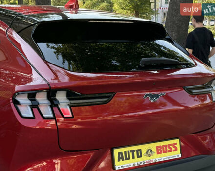Красный Форд Mustang Mach-E, объемом двигателя 0 л и пробегом 63 тыс. км за 28300 $, фото 14 на Automoto.ua
