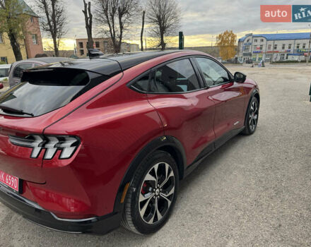 Форд Mustang Mach-E 2021 у Тернополі на Automoto.ua Червоний Форд Mustang Mach-E, об'ємом двигуна 0 л та пробігом 199 тис. км за 25000 $, фото 7 на Automoto.ua