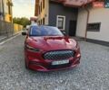 Красный Форд Mustang Mach-E, объемом двигателя 0 л и пробегом 61 тыс. км за 26500 $, фото 5 на Automoto.ua