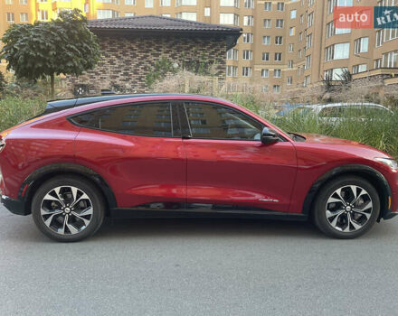 Червоний Форд Mustang Mach-E, об'ємом двигуна 0 л та пробігом 12 тис. км за 26500 $, фото 5 на Automoto.ua