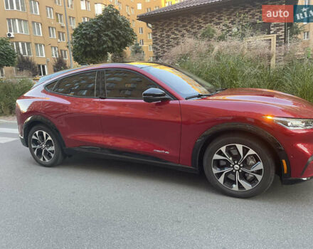 Червоний Форд Mustang Mach-E, об'ємом двигуна 0 л та пробігом 12 тис. км за 26500 $, фото 4 на Automoto.ua