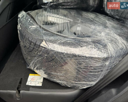 Форд Mustang Mach-E 2021 у Тернополі на Automoto.ua Червоний Форд Mustang Mach-E, об'ємом двигуна 0 л та пробігом 199 тис. км за 25000 $, фото 21 на Automoto.ua