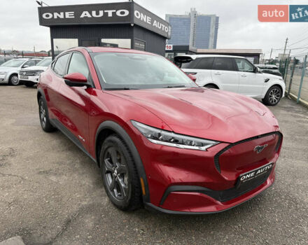 Червоний Форд Mustang Mach-E, об'ємом двигуна 0 л та пробігом 54 тис. км за 25990 $, фото 7 на Automoto.ua