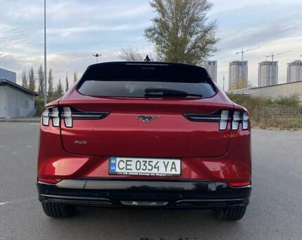 Красный Форд Mustang Mach-E, объемом двигателя 0 л и пробегом 98 тыс. км за 39800 $, фото 3 на Automoto.ua