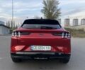 Красный Форд Mustang Mach-E, объемом двигателя 0 л и пробегом 98 тыс. км за 39800 $, фото 3 на Automoto.ua