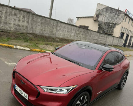 Красный Форд Mustang Mach-E, объемом двигателя 0 л и пробегом 52 тыс. км за 25500 $, фото 3 на Automoto.ua