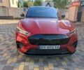 Красный Форд Mustang Mach-E, объемом двигателя 0 л и пробегом 25 тыс. км за 39900 $, фото 3 на Automoto.ua