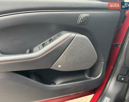 Форд Mustang Mach-E 2021 у Тернополі на Automoto.ua Червоний Форд Mustang Mach-E, об'ємом двигуна 0 л та пробігом 199 тис. км за 25000 $, фото 24 на Automoto.ua