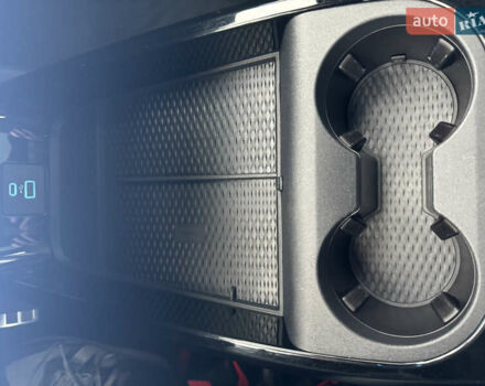 Форд Mustang Mach-E 2021 у Тернополі на Automoto.ua Червоний Форд Mustang Mach-E, об'ємом двигуна 0 л та пробігом 199 тис. км за 25000 $, фото 26 на Automoto.ua