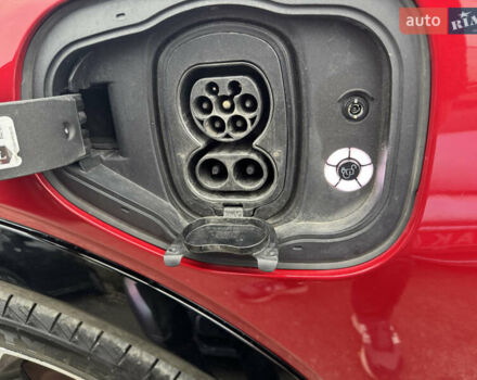 Форд Mustang Mach-E 2021 у Тернополі на Automoto.ua Червоний Форд Mustang Mach-E, об'ємом двигуна 0 л та пробігом 199 тис. км за 25000 $, фото 9 на Automoto.ua