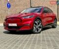Красный Форд Mustang Mach-E, объемом двигателя 0 л и пробегом 14 тыс. км за 30999 $, фото 1 на Automoto.ua