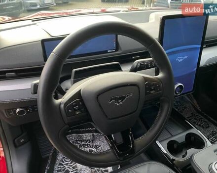 Червоний Форд Mustang Mach-E, об'ємом двигуна 0 л та пробігом 38 тис. км за 24000 $, фото 13 на Automoto.ua