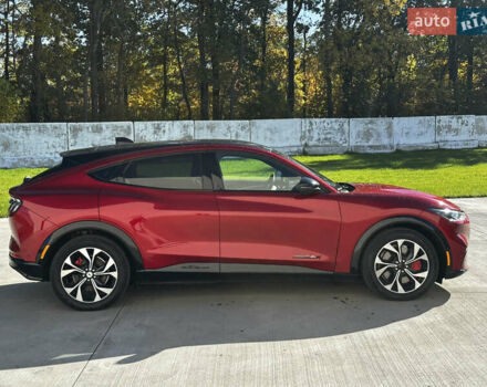 Червоний Форд Mustang Mach-E, об'ємом двигуна 0 л та пробігом 45 тис. км за 25000 $, фото 1 на Automoto.ua