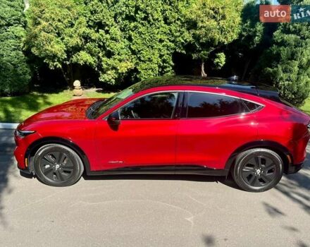Красный Форд Mustang Mach-E, объемом двигателя 0 л и пробегом 26 тыс. км за 27400 $, фото 6 на Automoto.ua
