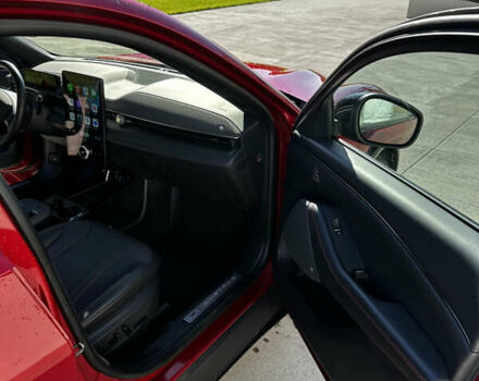 Червоний Форд Mustang Mach-E, об'ємом двигуна 0 л та пробігом 45 тис. км за 25000 $, фото 17 на Automoto.ua