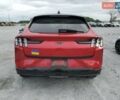 Красный Форд Mustang Mach-E, объемом двигателя 0 л и пробегом 102 тыс. км за 9400 $, фото 5 на Automoto.ua