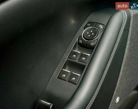 Красный Форд Mustang Mach-E, объемом двигателя 0 л и пробегом 14 тыс. км за 30999 $, фото 25 на Automoto.ua