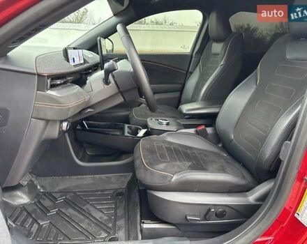 Красный Форд Mustang Mach-E, объемом двигателя 0 л и пробегом 21 тыс. км за 16500 $, фото 8 на Automoto.ua