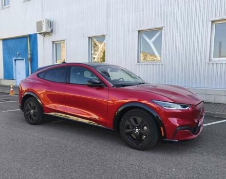 Красный Форд Mustang Mach-E, объемом двигателя 0 л и пробегом 59 тыс. км за 27000 $, фото 9 на Automoto.ua