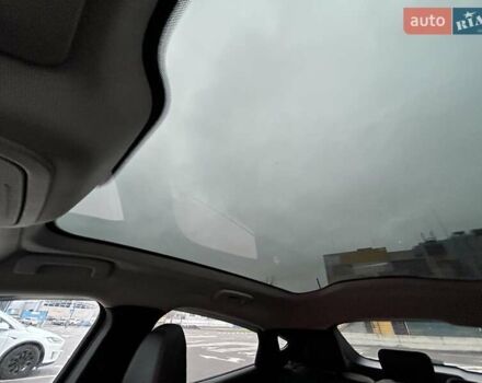 Красный Форд Mustang Mach-E, объемом двигателя 0 л и пробегом 80 тыс. км за 26500 $, фото 17 на Automoto.ua