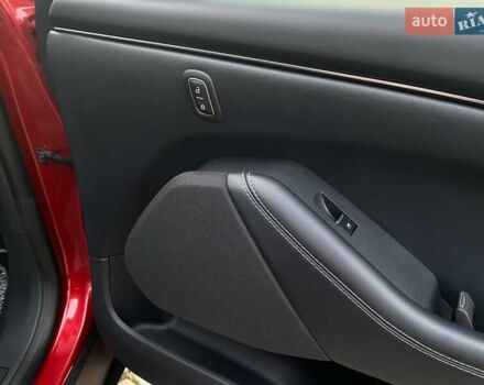 Червоний Форд Mustang Mach-E, об'ємом двигуна 0 л та пробігом 38 тис. км за 24000 $, фото 28 на Automoto.ua