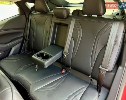 Красный Форд Mustang Mach-E, объемом двигателя 0 л и пробегом 14 тыс. км за 30999 $, фото 20 на Automoto.ua