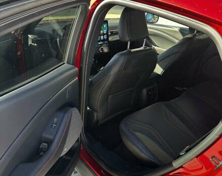 Червоний Форд Mustang Mach-E, об'ємом двигуна 0 л та пробігом 45 тис. км за 25000 $, фото 12 на Automoto.ua