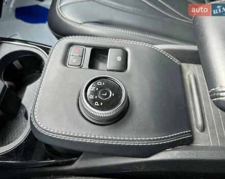 Красный Форд Mustang Mach-E, объемом двигателя 0 л и пробегом 69 тыс. км за 19990 $, фото 23 на Automoto.ua