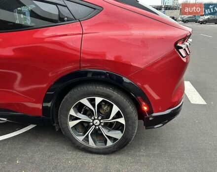 Красный Форд Mustang Mach-E, объемом двигателя 0 л и пробегом 80 тыс. км за 26500 $, фото 9 на Automoto.ua