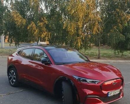 Красный Форд Mustang Mach-E, объемом двигателя 0 л и пробегом 17 тыс. км за 34000 $, фото 4 на Automoto.ua