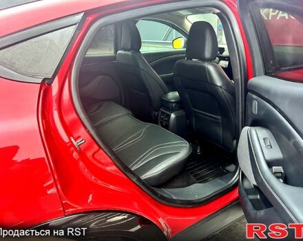 Червоний Форд Mustang Mach-E, об'ємом двигуна 0.35 л та пробігом 80 тис. км за 26500 $, фото 7 на Automoto.ua