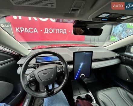 Красный Форд Mustang Mach-E, объемом двигателя 0 л и пробегом 80 тыс. км за 26500 $, фото 13 на Automoto.ua