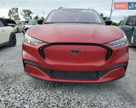 Красный Форд Mustang Mach-E, объемом двигателя 0 л и пробегом 102 тыс. км за 9400 $, фото 4 на Automoto.ua