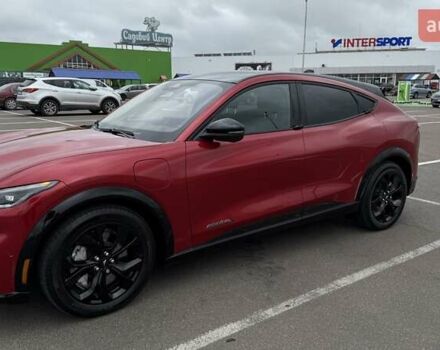 Красный Форд Mustang Mach-E, объемом двигателя 0 л и пробегом 1 тыс. км за 31500 $, фото 3 на Automoto.ua