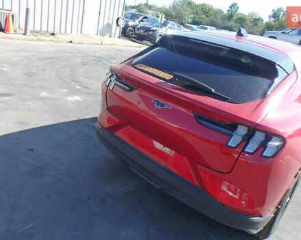 Красный Форд Mustang Mach-E, объемом двигателя 0 л и пробегом 27 тыс. км за 16000 $, фото 3 на Automoto.ua