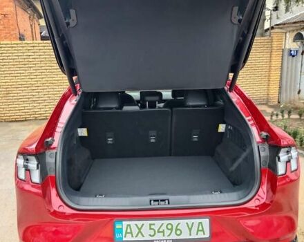 Красный Форд Mustang Mach-E, объемом двигателя 0 л и пробегом 6 тыс. км за 26999 $, фото 15 на Automoto.ua