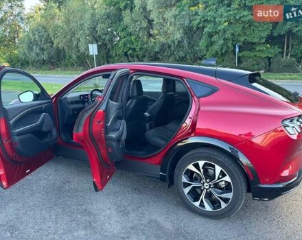 Красный Форд Mustang Mach-E, объемом двигателя 0 л и пробегом 10 тыс. км за 26500 $, фото 25 на Automoto.ua