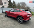 Красный Форд Mustang Mach-E, объемом двигателя 0 л и пробегом 12 тыс. км за 28000 $, фото 2 на Automoto.ua