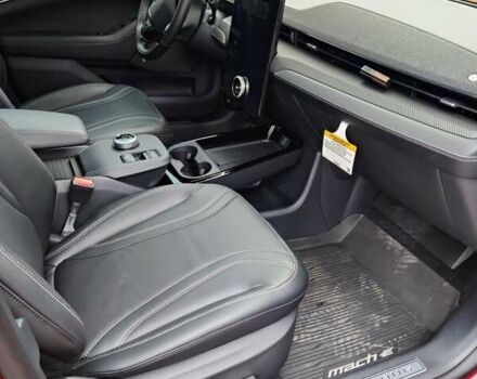 Красный Форд Mustang Mach-E, объемом двигателя 0 л и пробегом 6 тыс. км за 26999 $, фото 22 на Automoto.ua