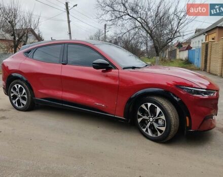 Красный Форд Mustang Mach-E, объемом двигателя 0 л и пробегом 6 тыс. км за 26999 $, фото 6 на Automoto.ua