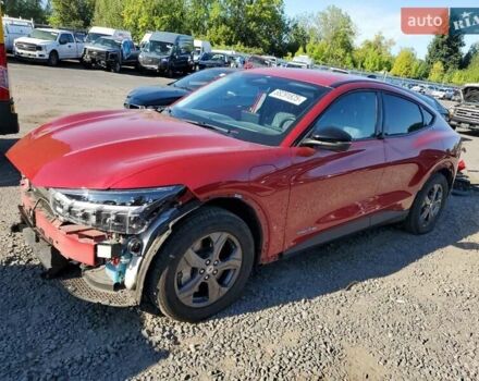 Красный Форд Mustang Mach-E, объемом двигателя 0 л и пробегом 27 тыс. км за 16000 $, фото 22 на Automoto.ua